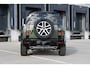 Land Rover Defender 110 2.0 P300e 110 Dynamic SE Edition