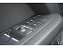 Land Rover Defender 110 2.0 P300e 110 Dynamic SE Edition