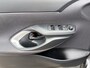 Toyota Yaris Cross 1.5 Hybrid Comfort | Bestuurdersstoel in hoogte verstelbaar | Centrale deurvergrendeling met afstandsbediening | Cruise control adaptief