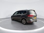 Volkswagen Touran 1.4 TSI 150pk DSG Highline 7p · Camera · Wegklapbare Trekhaak · Apple/Android Car Play · Navigatie · 17'' Inch ·