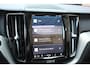 Volvo XC60 2.0 T6 398pk Plug-in hybrid AWD Plus Dark | Leder | Navigatie Google | Harman Kardon | Panorama dak | Lichtmetalen Velgen 19" | Dab | Stoelverwarming | Camera | Led