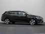 Renault Megane Estate TCe 140pk EDC RS Line | Trekhaak | Dealer onderhouden | Parkeersensoren voor en achter | Achteruitrijcamera | Climate control |