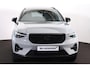 Volvo XC40 B4 Plus Black Edition - Panorama/schuifdak - IntelliSafe Assist & Surround - 360º Camera - Harman/Kardon audio - Verwarmde voorstoelen & stuur - Parkeersensoren voor & achter - Draadloze tel. lader - Extra getint glas - 20' LMV