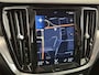 Volvo V60 2.0 B3 Momentum | Stoel/stuur verwarming | Adaptieve cruise | Parkeersensoren V+A | Parkeercamera | Apple carplay/android auto | BLIS | Lederen bekleding | Metallic lak |
