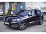 Volvo XC40 2.0 T4 R-Design NAP Pano/Winterpak./Cruise/Trekh.