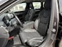 Volvo V90 2.0 T8 Plug-in hybrid AWD Ultra Dark | Gelaagd glas | Trekhaak | Luchtvering | Bowers & Wilkins | Massage | Stoel Koeling | 360° Camera | Adaptieve cruise | Stoel/stuur verwarming |