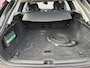 Volvo V90 2.0 T8 Plug-in hybrid AWD Ultra Dark | Gelaagd glas | Trekhaak | Luchtvering | Bowers & Wilkins | Massage | Stoel Koeling | 360° Camera | Adaptieve cruise | Stoel/stuur verwarming |