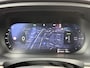 Volvo V90 2.0 T8 Plug-in hybrid AWD Ultra Dark | Gelaagd glas | Trekhaak | Luchtvering | Bowers & Wilkins | Massage | Stoel Koeling | 360° Camera | Adaptieve cruise | Stoel/stuur verwarming |