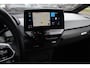 Volkswagen ID.3 First Max 58 kWh / Full option! / Panoramadak / Camera / Head-up / Keyless / 20'' / ACC / Dodehoek / Elektr. stoelen / Massage / Navigatie / Stuurverwarming