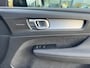 Volvo XC40 1.5 T4 Plus Dark - stoel/stuur verwarming - elec. stoelen - camera
