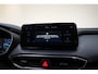 Hyundai Santa Fe 1.6 T-GDI HEV 4 WD Premium Plus Aut. [ Trekhaak Leder Stoel / Stuurverwarming LED Navi Apple / Android Camera ]