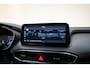 Hyundai Santa Fe 1.6 T-GDI HEV 4 WD Premium Plus Aut. [ Trekhaak Leder Stoel / Stuurverwarming LED Navi Apple / Android Camera ]