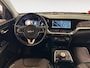 Kia Niro EV e-Niro DynamicLine 64 kWh | Apple Carplay / Android Auto | Navigatiesysteem |Licht + Regensensor | Parkeersensoren + Camera Achter | Cruise Control Adaptief | Rijstrooksensor + Correctie | Climate Control