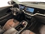 Kia Niro EV e-Niro DynamicLine 64 kWh | Apple Carplay / Android Auto | Navigatiesysteem |Licht + Regensensor | Parkeersensoren + Camera Achter | Cruise Control Adaptief | Rijstrooksensor + Correctie | Climate Control