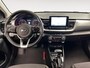 Kia Stonic 1.0 T-GDi MHEV DynamicPlusLine | Apple Carplay / Android Auto | Navigatiesyteem | Licht + Regensenor | Parkeersensoren + Camera Achter | Cruise Control | Climate Control | 16” Lichtmetalen Velgen