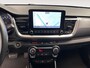Kia Stonic 1.0 T-GDi MHEV DynamicPlusLine | Apple Carplay / Android Auto | Navigatiesyteem | Licht + Regensenor | Parkeersensoren + Camera Achter | Cruise Control | Climate Control | 16” Lichtmetalen Velgen