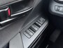 Toyota C-HR / C-HR+ 2.0 Plug-in Hybrid 223pk Dynamic Bi-Tone | 18 inch, Stoel + Stuurverwarming, Groot scherm, Parkeersensoren, Dodehoekherkenning