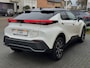 Toyota C-HR / C-HR+ 2.0 Plug-in Hybrid 223pk Dynamic Bi-Tone | 18 inch, Stoel + Stuurverwarming, Groot scherm, Parkeersensoren, Dodehoekherkenning