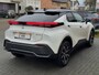 Toyota C-HR / C-HR+ 2.0 Plug-in Hybrid 223pk Dynamic Bi-Tone | 18 inch, Stoel + Stuurverwarming, Groot scherm, Parkeersensoren, Dodehoekherkenning