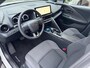 Toyota C-HR / C-HR+ 2.0 Plug-in Hybrid 223pk Dynamic Bi-Tone | 18 inch, Stoel + Stuurverwarming, Groot scherm, Parkeersensoren, Dodehoekherkenning