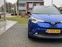 Toyota C-HR / C-HR+ 1.8 Hybrid Bi-Tone Plus | JBL, Led Pakket, Half leer/Alcantara, Dodehoekherkenning, parkeersensoren, Stuurverwarming