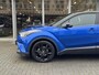 Toyota C-HR / C-HR+ 1.8 Hybrid Bi-Tone Plus | JBL, Led Pakket, Half leer/Alcantara, Dodehoekherkenning, parkeersensoren, Stuurverwarming