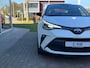 Toyota C-HR / C-HR+ 2.0 Hybrid 184pk First Edition | JBL, Navigatie, Stoelverwarming, Apple CarPlay/Android Auto, Parkeersensoren, Blind Spot