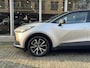 Toyota C-HR / C-HR+ 1.8 Hybrid First edition | Elektrische achterklep, Dodehoekherkenning, Stoel + Stuurverwarming, Groot scherm, Parkeersensoren