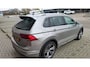 Volkswagen Tiguan 1.4 TSI ACT Highline R-Line I R-line I 19" I Pano I Virtual I Camera I Keyless I Stoelverwarming I