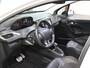 Peugeot 208 1.2 110PK GT-line | AUTOMAAT | AppleCarplay/AndroidAuto | Bluetooth | Climate Control | Cruise Control | Camera | LED | 17 INCH | Isofix | Privacy Glass | Parkeersensoren |