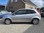 Ford Fiesta 1.3 Futura | 3drs | airco |trekhaak| facelift | lange apk | top onderhouden
