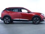 Peugeot 2008 Allure Pack 130pk Automaat | 3D dashboard | ACC | Parkeercamera | Stoelverwarming