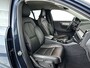 Volvo XC40 T4 Recharge Inscription | Parkeercamera | Stoel- en Stuurverwarming | Trekhaak