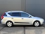 Kia Ceed cee'd Sporty Wagon 1.4 CVVT X-pect - AIRCO - TREKHAAK - BLUETOOTH - EL.RAMEN + SPIEGELS - 2E EIGENAAR - NAP - NL AUTO - APK T/M 26-09-2026 -