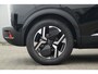 Peugeot e-2008 Allure Advantage | Advanced Active Safety Brake met camera en radar | Climate Control | Dashboard in zacht materiaal met carboneffect en hoogglans zwarte sierstrip