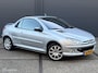 Peugeot 206 CC 1.6-16V Quiksilver - NIEUWE APK - CLIMATE CONTROLE - BLUETOOTH - LM VELGEN - EL. RAMEN + SPIEGELS + DAK - NAP - NL AUTO -