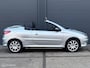 Peugeot 206 CC 1.6-16V Quiksilver - NIEUWE APK - CLIMATE CONTROLE - BLUETOOTH - LM VELGEN - EL. RAMEN + SPIEGELS + DAK - NAP - NL AUTO -