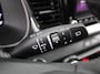 Kia Stonic 1.0 T-GDi MHEV DynamicPlusLine | Stuur-/stoelverwarming | Camera | Clima | Cruise | 16" LM | Navi | LED | Keyless |