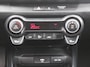 Kia Stonic 1.0 T-GDi MHEV DynamicPlusLine | Stuur-/stoelverwarming | Camera | Clima | Cruise | 16" LM | Navi | LED | Keyless |