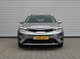 Kia Stonic 1.0 T-GDi MHEV DynamicPlusLine | Stuur-/stoelverwarming | Camera | Clima | Cruise | 16" LM | Navi | LED | Keyless |