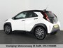 Toyota Aygo X 1.0 BLACK & WHITE SPECIAL EDITION GARANTIE 6-2033 CARPLAY NAVIGATIE.ADAPTIEVE CRUISE. SPECIAL EDITION PACK