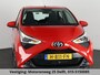 Toyota Aygo 1.0 VVT-i X-PLAY CARPLAY NAVI GARANTIE 2030* . CAMERA . DEALER ONDERHOUDEN . APPLE CARPLAY & ANDROID AUTO