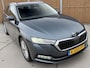 Skoda Octavia Combi 1.0 TSI Style Stoelverwarming | Trekhaak uitklapbaar | LED verlichting | Cruise & climate control | Apple CarPlay | Navigatiesysteem | Parkeersensoren voor en achter