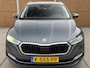 Skoda Octavia Combi 1.0 TSI Style Stoelverwarming | Trekhaak uitklapbaar | LED verlichting | Cruise & climate control | Apple CarPlay | Navigatiesysteem | Parkeersensoren voor en achter
