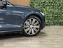 Volvo V60 T5 Aut. Inscription | Trekhaak | Stoelventilatie | 360° Camera | Schuifdak | Head-Up Display | Polestar Engineered | Harman Kardon | Adaptieve Cruise Control | Standkachel met Volvo On Call App | Stoelverwarming voor+achter | Stuurwielverwarming | Pilot Assist | BLIS Dode Hoek Detectie | Elektrische voorstoelen geheugen | Nappa lederen bekleding | Zitting verlenging voorstoelen | Elektrisch verstelbare zijwangen voor | Parkeersensoren achter | 18 Inch | Automatisch dimmende binnen en buitenspiegels | Privacy Glass | Elektrisch bedienbare achterklep | DAB Radio | Apple Carplay/Android Auto | Volvo On Call met mobiele App functie | Denim Blue Metallic |