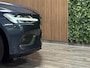 Volvo V60 T5 Aut. Inscription | Trekhaak | Stoelventilatie | 360° Camera | Schuifdak | Head-Up Display | Polestar Engineered | Harman Kardon | Adaptieve Cruise Control | Standkachel met Volvo On Call App | Stoelverwarming voor+achter | Stuurwielverwarming | Pilot Assist | BLIS Dode Hoek Detectie | Elektrische voorstoelen geheugen | Nappa lederen bekleding | Zitting verlenging voorstoelen | Elektrisch verstelbare zijwangen voor | Parkeersensoren achter | 18 Inch | Automatisch dimmende binnen en buitenspiegels | Privacy Glass | Elektrisch bedienbare achterklep | DAB Radio | Apple Carplay/Android Auto | Volvo On Call met mobiele App functie | Denim Blue Metallic |