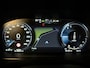 Volvo V60 T6 AWD Recharge Inscription | Schuifdak | Adaptieve Cruise Control | Stoel en Stuurwielverwarming | Pilot Assist | Parkeercamera | 18 Inch | Keyless Drive | Parkeersensoren voor+achter | Privacy Glass | Elektrisch bedienbare achterklep | Automatisch dimmende binnen en buitenspiegels | Climate Control L+R | DAB Radio | Apple Carplay/Android Auto | Volvo On Call met mobiele App functie | Denim Blue Metallic |