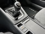 Skoda Octavia Combi 1.0 TSI Business Edition Plus Stuur&stoelverwarming | Elektrisch bedienbare achterklep | Adaptieve cruise control | Grootlicht assistent | DAB | Navigatiesysteem | CarPlay | LED verlichting