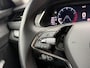 Skoda Octavia Combi 1.0 TSI Business Edition Plus Stuur&stoelverwarming | Elektrisch bedienbare achterklep | Adaptieve cruise control | Grootlicht assistent | DAB | Navigatiesysteem | CarPlay | LED verlichting