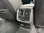 Skoda Octavia Combi 1.0 TSI Business Edition Plus Stuur&stoelverwarming | Elektrisch bedienbare achterklep | Adaptieve cruise control | Grootlicht assistent | DAB | Navigatiesysteem | CarPlay | LED verlichting